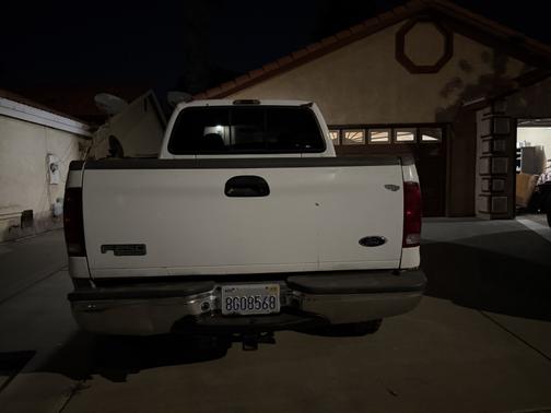 2002 Ford F-250 Lariat Crew Cab Super Duty
