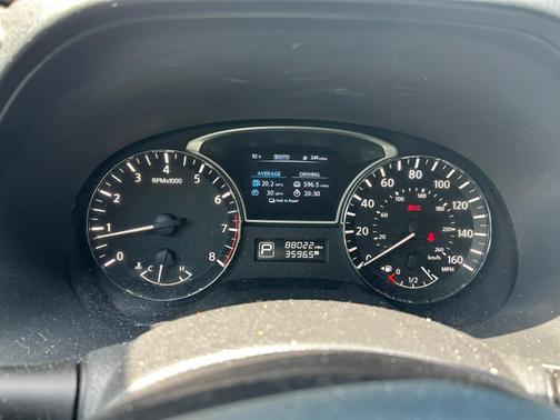 2015 Nissan Pathfinder SV