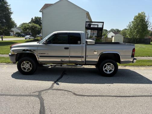 2001 Dodge Ram 1500 Quad Cab
