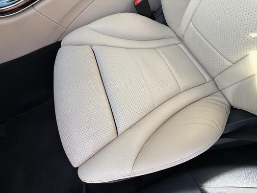 White 2018 Mercedes-Benz C-Class C 300