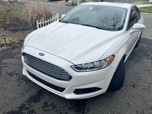 2016 Ford Fusion Energi Titanium