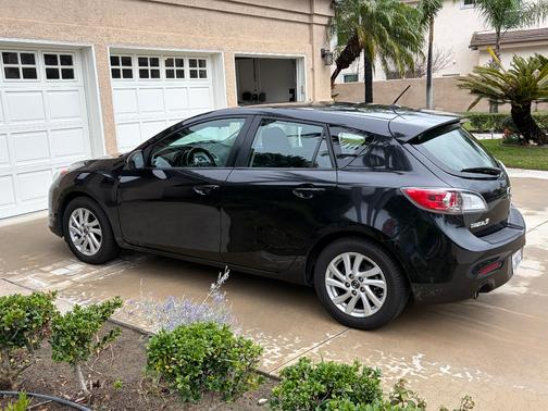 2013 Mazda Mazda3 i Touring