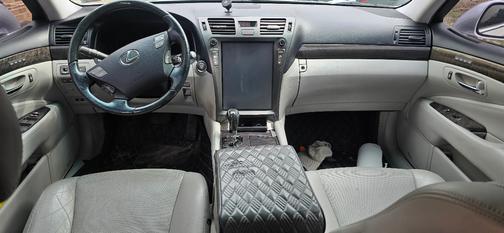 2011 Lexus LS 460 Base