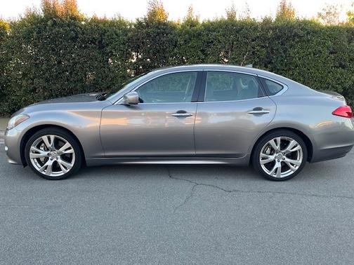 Gray 2012 INFINITI M37 Base