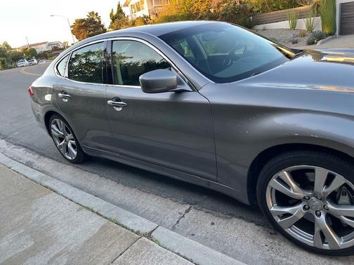 Gray 2012 INFINITI M37 Base