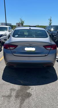 Photo 1 of 10 of 2015 Chrysler 200 S