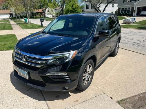 Black 2017 Honda Pilot EX-L