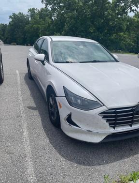 White 2021 Hyundai SONATA SE