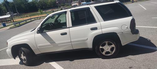 White 2007 Chevrolet Trailblazer LS