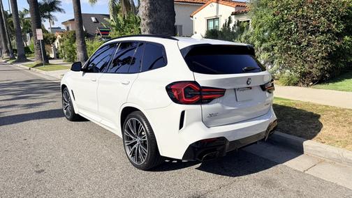 White 2022 BMW X3 sDrive30i