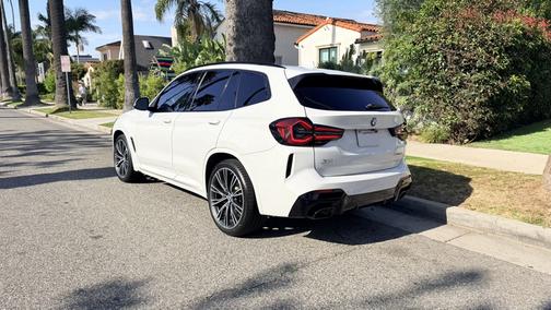 White 2022 BMW X3 sDrive30i