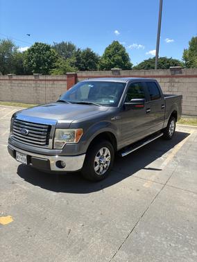 Gray 2011 Ford F-150 XLT