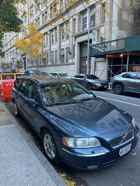 2006 Volvo V70 2.5T