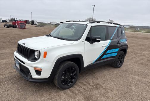 White 2023 Jeep Renegade Altitude