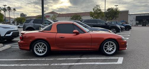 2005 Mazda MazdaSpeed Miata MX-5 Base