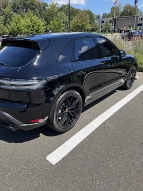 2025 Porsche Macan Macan GTS