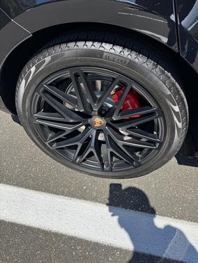 2025 Porsche Macan Macan GTS