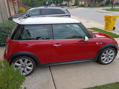 Red 2003 MINI Cooper S Base