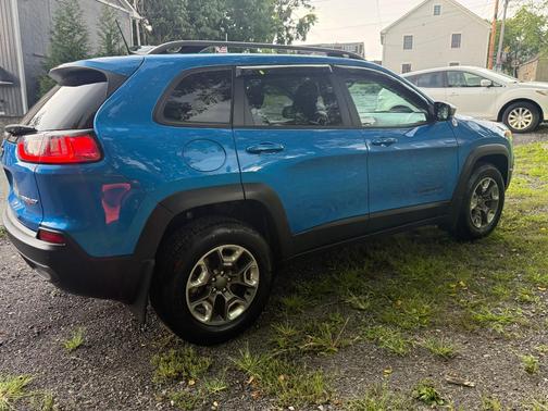 Blue 2019 Jeep Cherokee Trailhawk