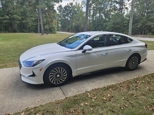 2023 Hyundai SONATA Hybrid SEL
