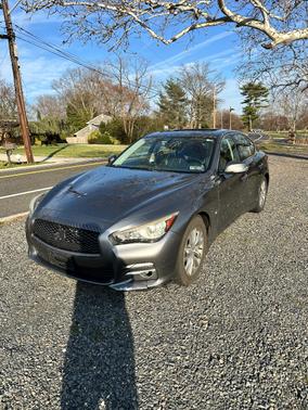 Gray 2015 INFINITI Q50 Premium