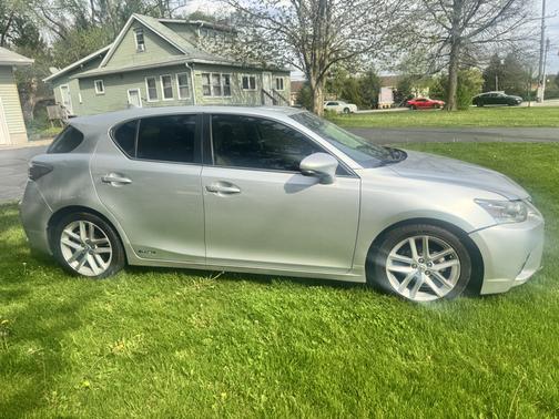 2015 Lexus CT 200h Premium