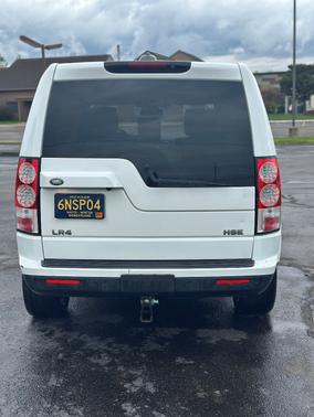 White 2011 Land Rover LR4 HSE