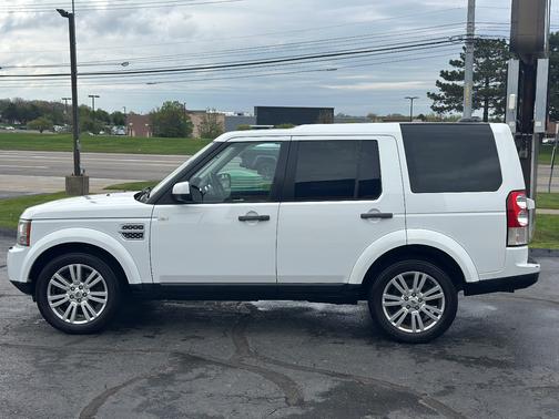 White 2011 Land Rover LR4 HSE