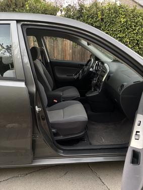 Gray 2004 Toyota Matrix Base