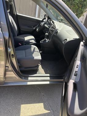 Gray 2004 Toyota Matrix Base