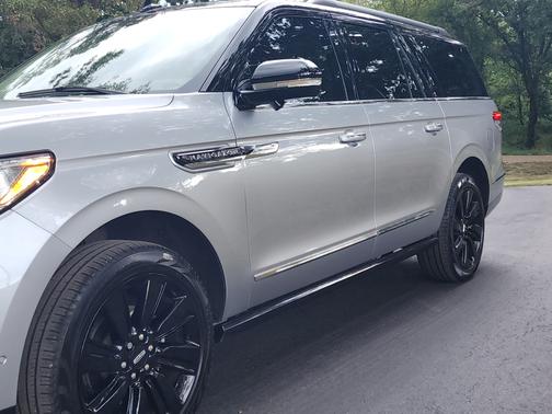 2023 Lincoln Navigator L Black Label
