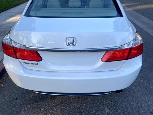 White 2013 Honda Accord EX