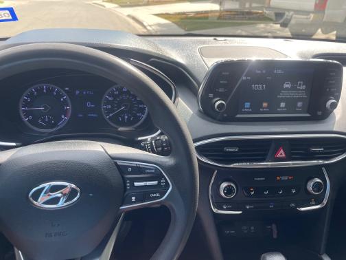 2019 Hyundai SANTA FE SE 2.4