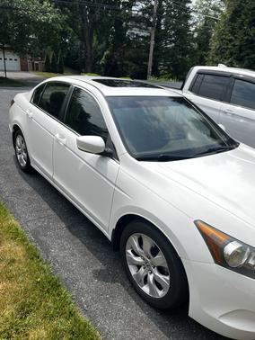 White 2008 Honda Accord EX-L