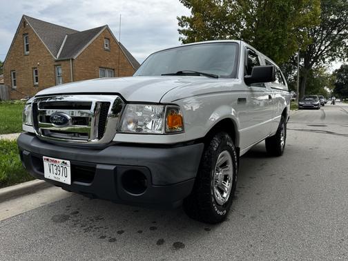 White 2011 Ford Ranger XL