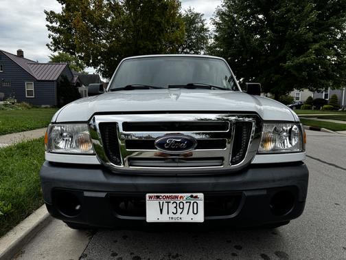 White 2011 Ford Ranger XL