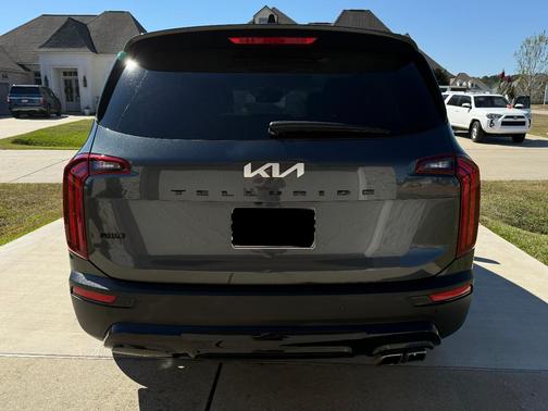 Gray 2022 Kia Telluride SX