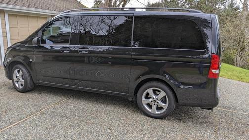 Black 2018 Mercedes-Benz Metris Base