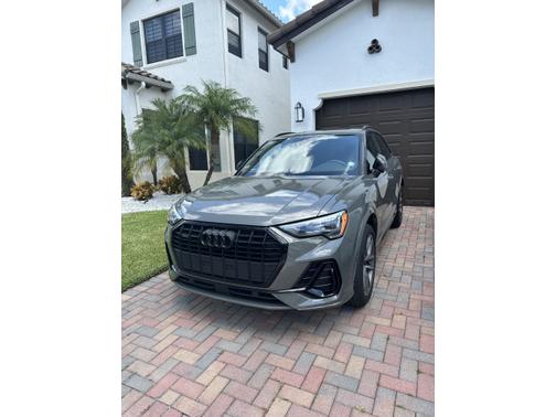 2021 Audi Q3 45 S line Premium