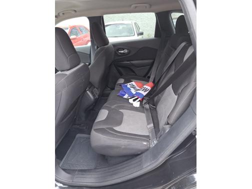 Black 2014 Jeep Cherokee Latitude