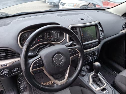 Black 2014 Jeep Cherokee Latitude