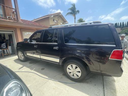 2007 Lincoln Navigator L