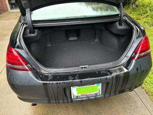 Black 2008 Toyota Avalon Touring