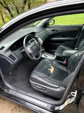 Black 2008 Toyota Avalon Touring