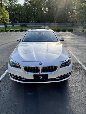 2016 BMW 528 i xDrive