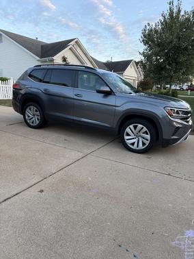 2021 Volkswagen Atlas 3.6L SE w/Technology