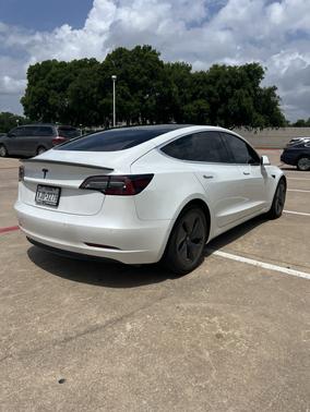 2020 Tesla Model 3 Standard Range Plus