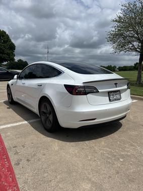 2020 Tesla Model 3 Standard Range Plus