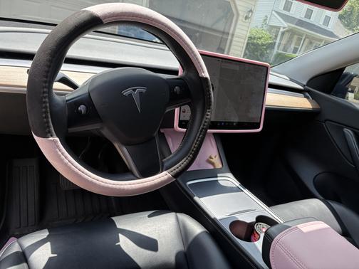 Black 2021 Tesla Model Y Long Range