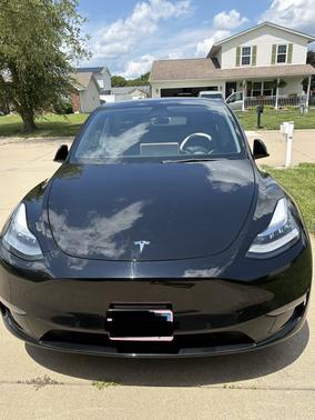 Black 2021 Tesla Model Y Long Range